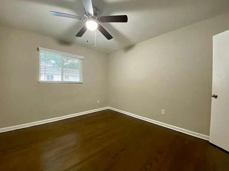 Oak Pointe Apartments — Photo 6