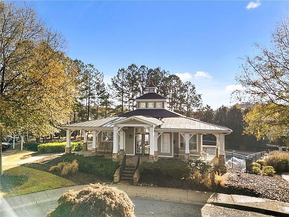 3rd image of 3669 Chattahoochee Summit Dr SE #17