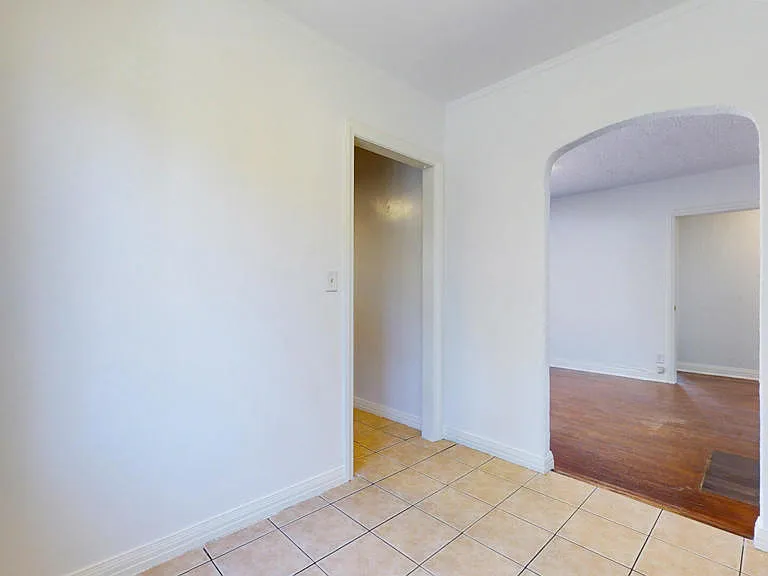 1400 N Dominion Ave — Photo 12