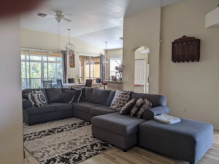 23029 Lone Oak Dr — Photo 4
