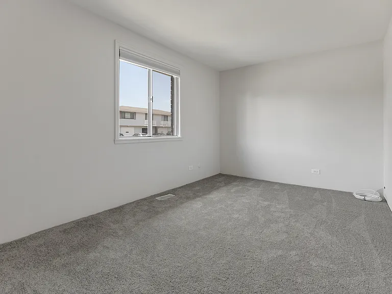 117 Cotuit Ct — Photo 11