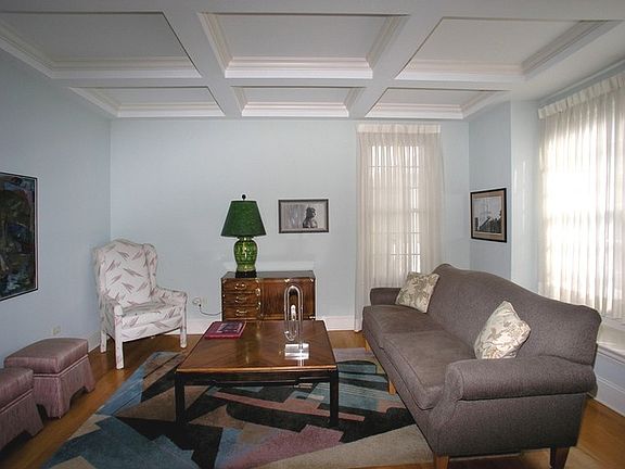 3rd image of 414 S Ashland Ave