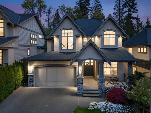 1321 Kingston St, Coquitlam, BC V3E 0H4