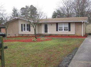 3006 Saxon Pl, Greensboro, NC 27406