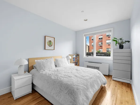 296 East Second Street image 6 of 11