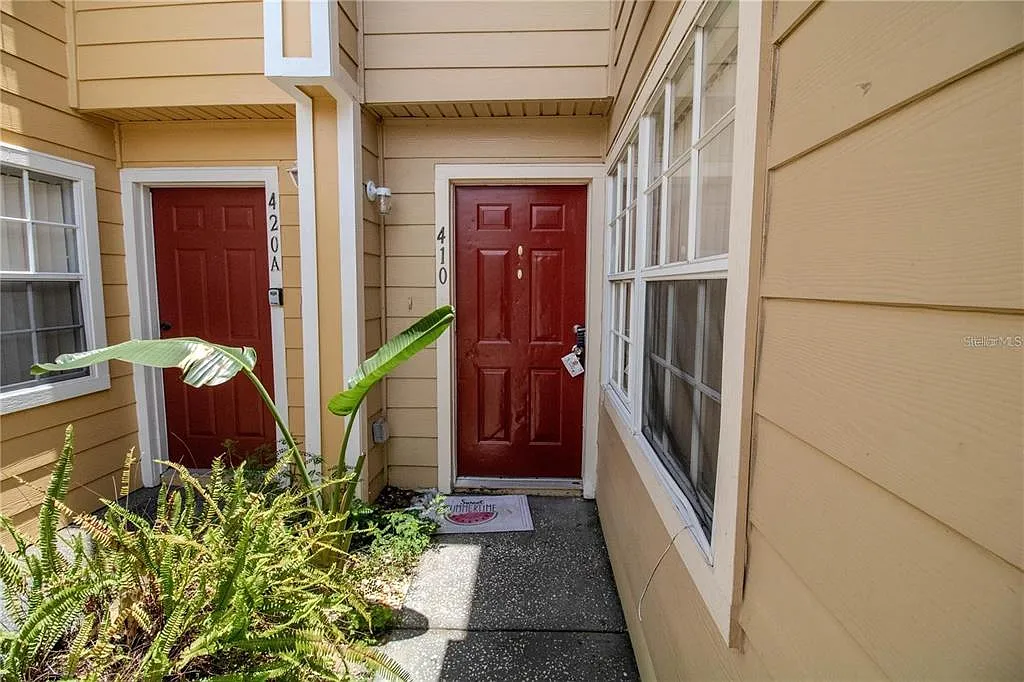3 bed, 2.0 bath, 1403 sqft, $1,550 — Photo 2