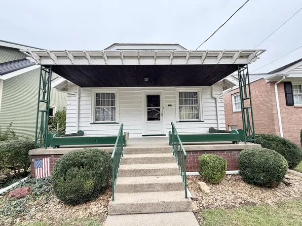 1335 VALLEY VIEW AVE, Wheeling, WV 26003