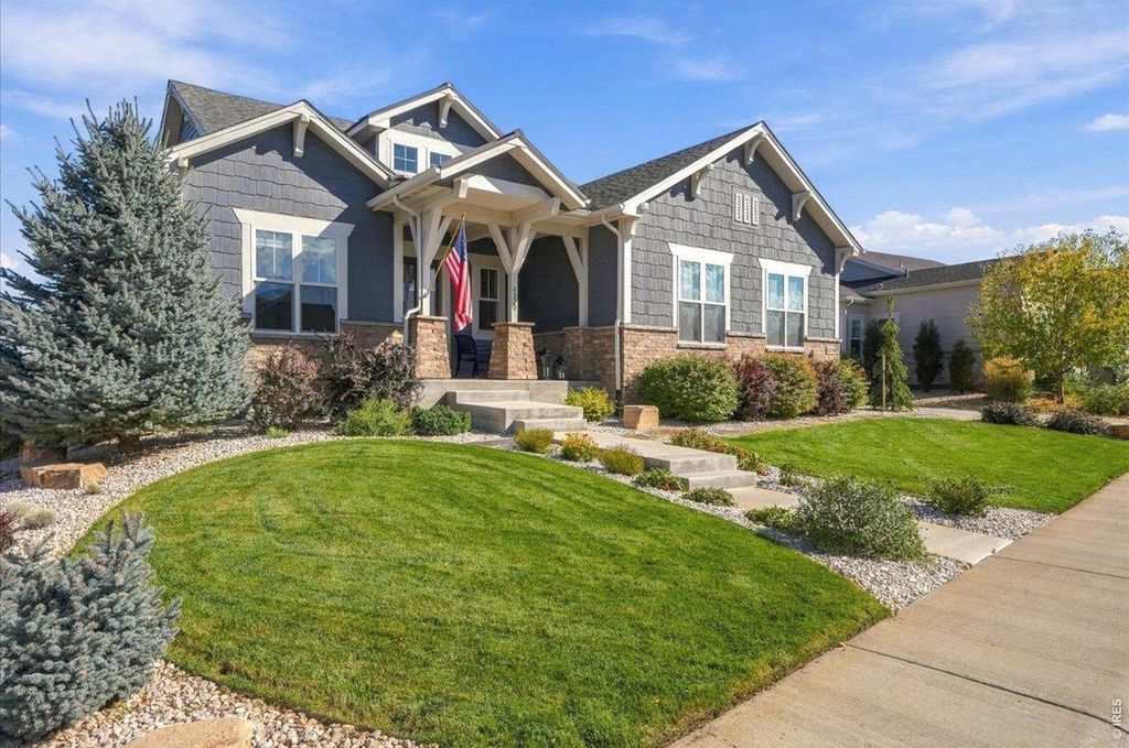 6320 Sanctuary Dr