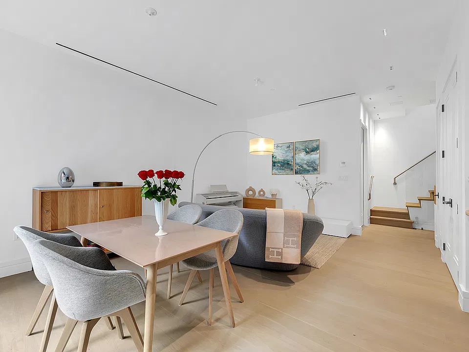 165 Lex Ave #1A