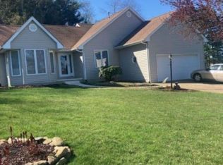 235 Sunset Dr, Waynesboro, VA 22980