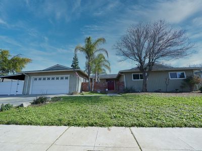 1533 Laverne Ave, Clovis, CA, 93611