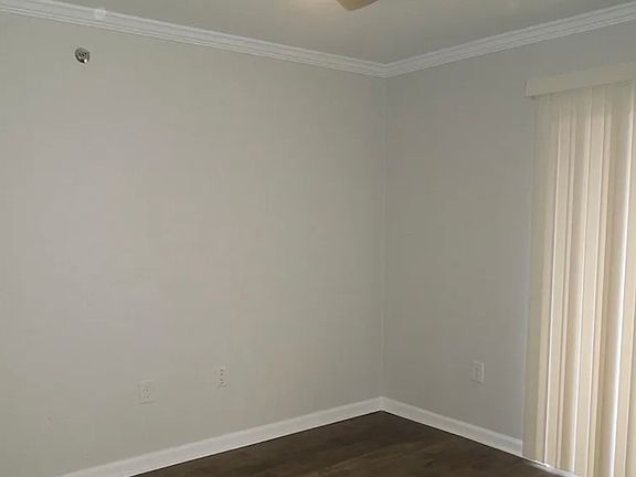 2nd image of 795 Hammond Dr APT 213