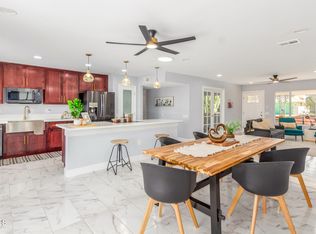 19826 N Lakeforest Dr, Sun City, AZ 85373