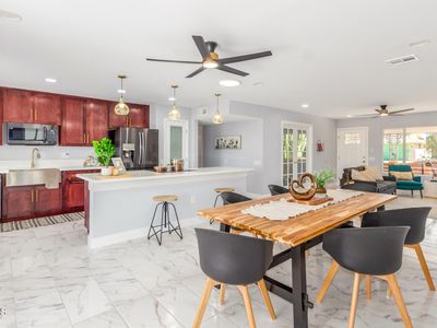 19826 N Lakeforest Dr, Sun City, AZ, 85373