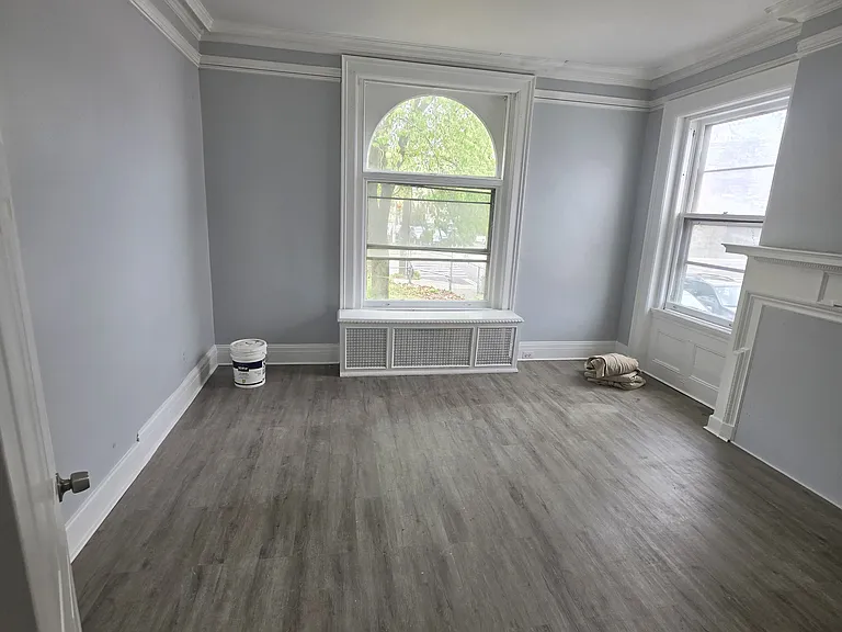 325 Roseville Ave #1 — Photo 9