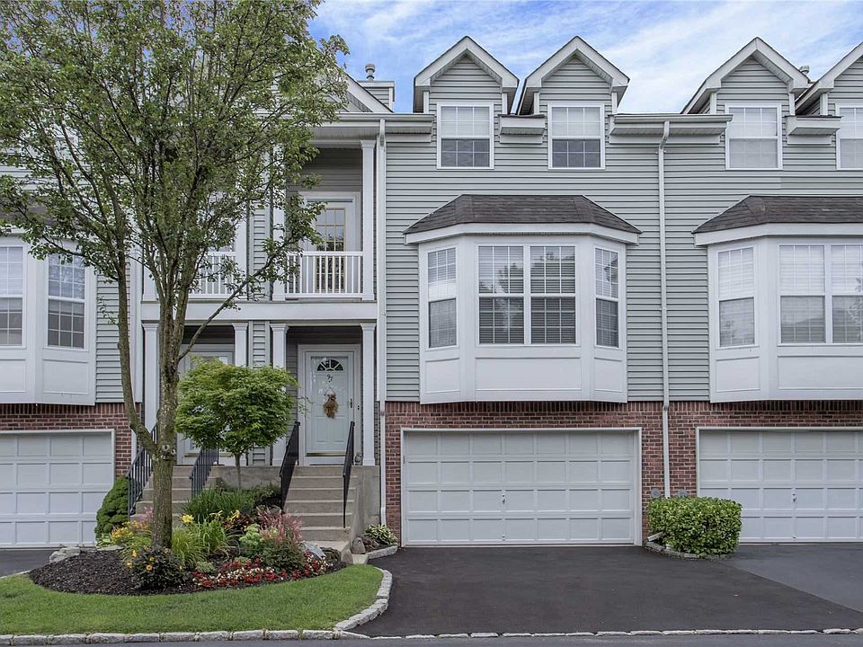1st image of 97 Paddington Cir