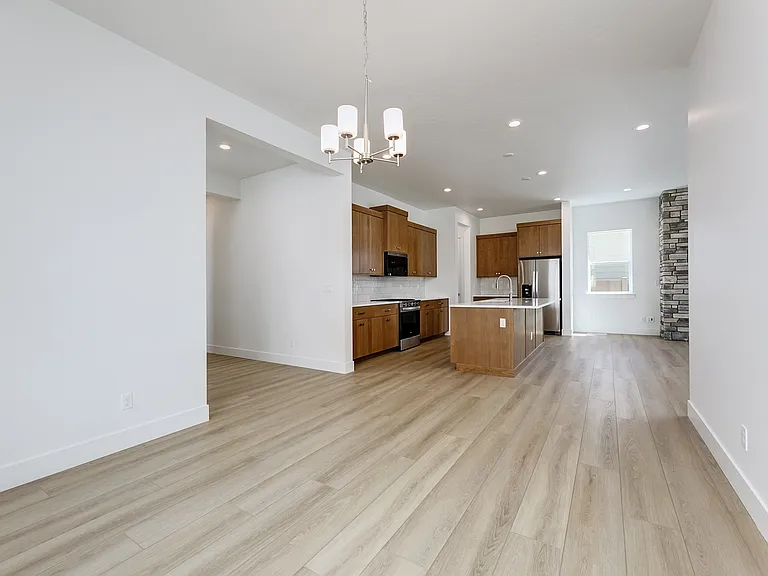 8601 W Stillmore St — Photo 10