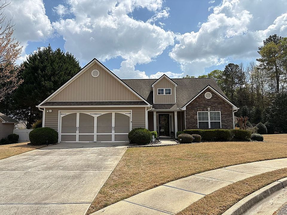 1st image of 47 Sweet Briar Ln