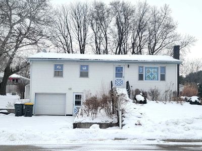 1555 Jackson St, Fennimore, WI, 53809