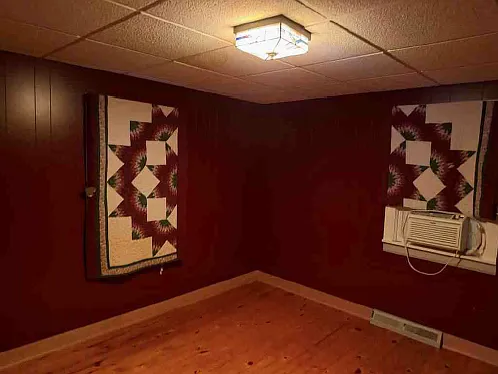 77 Midway Dr — Photo 8