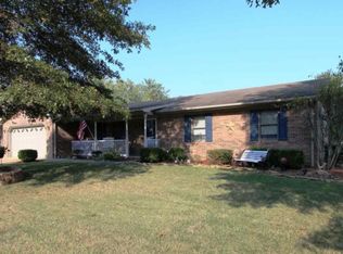 1630 Rainbow Dr, Evansville, IN 47712