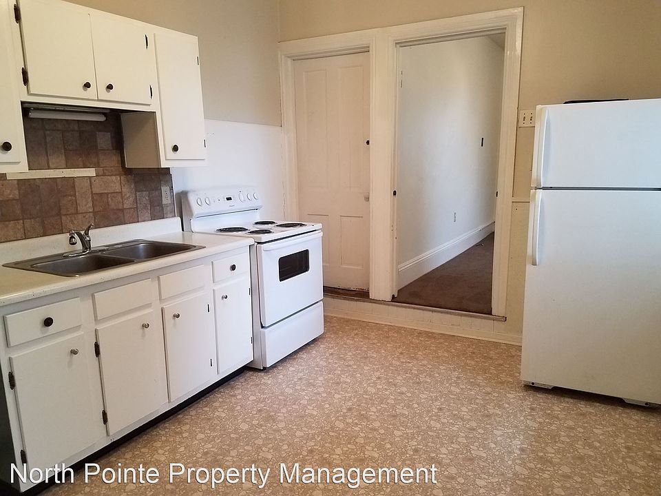 1st image of 233 Chestnut St #1