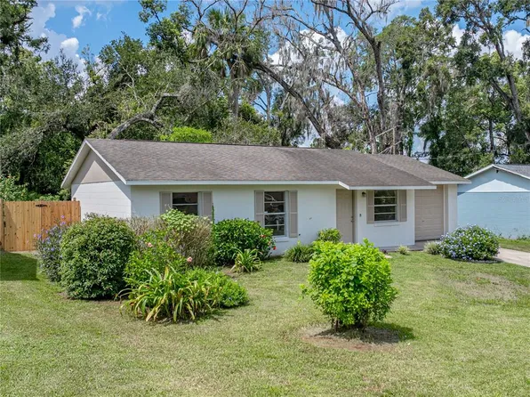 36524 Jackson Ave, Dade City, FL 33525