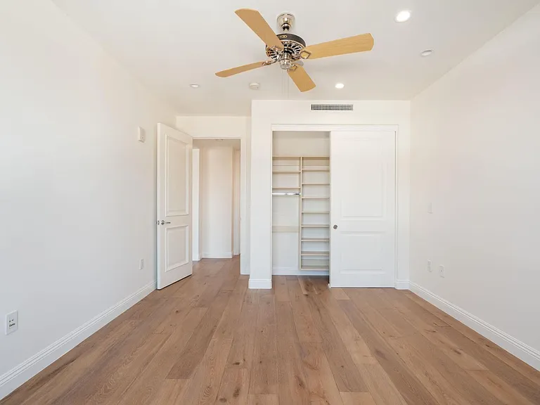 7181 E Camelback Rd #504 — Photo 16