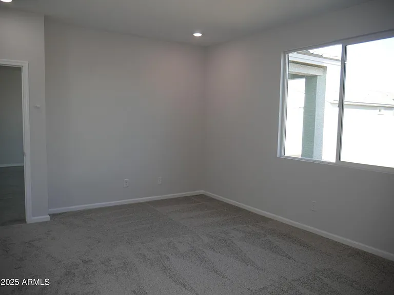 18156 W Daley Ln — Photo 15