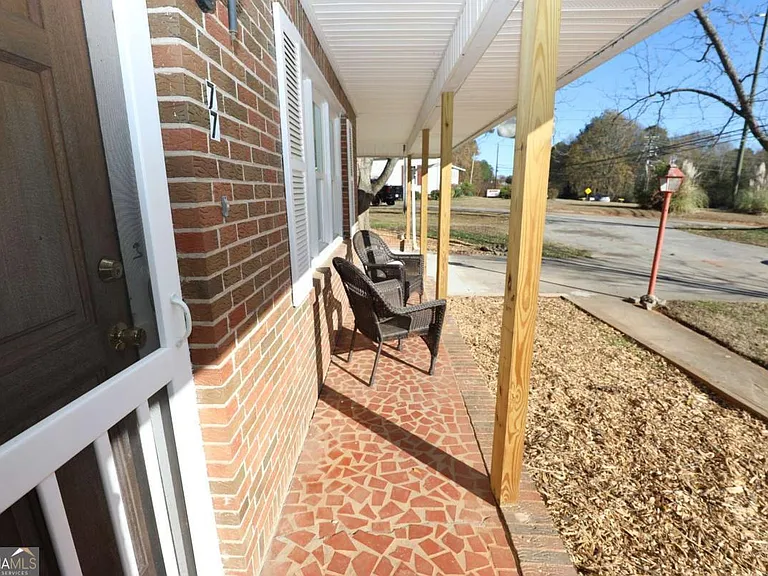 77 Franklin Hwy — Photo 7