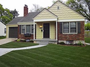 5315 Rosewood Dr, Roeland Park, KS 66205