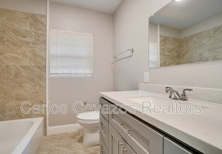 3402 Lawnview Main House Dallas Ter #MAIN HOUSE — Photo 12