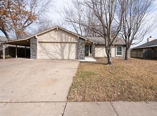 8727 N 121st Ave E, Owasso, OK 74055