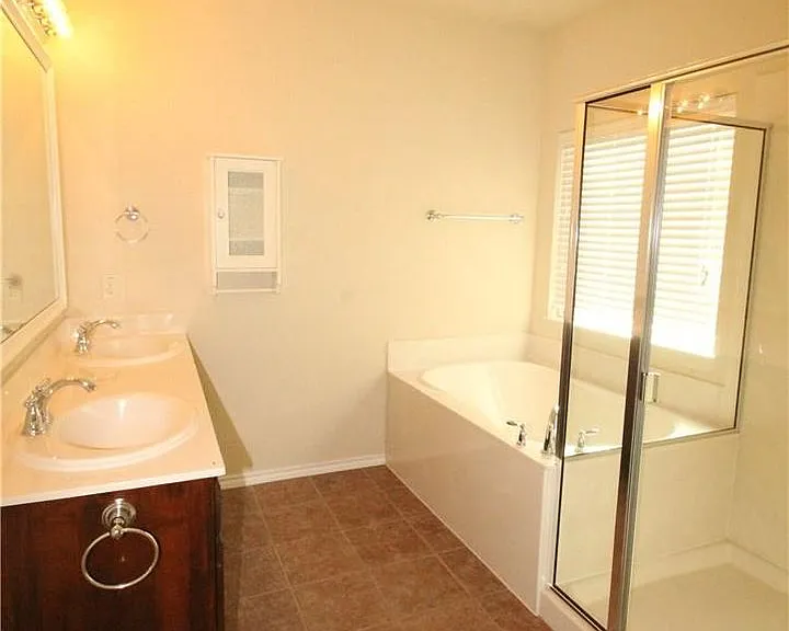 1416 Amazon Dr — Photo 14