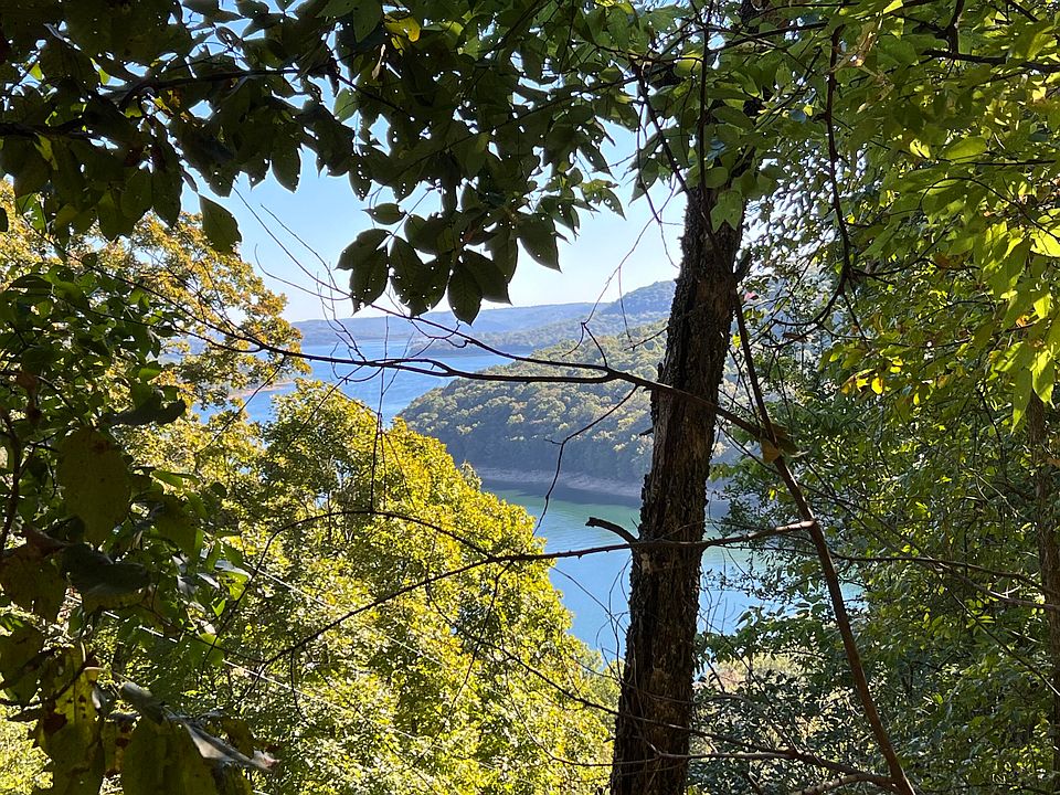 1st image of Antler Dr