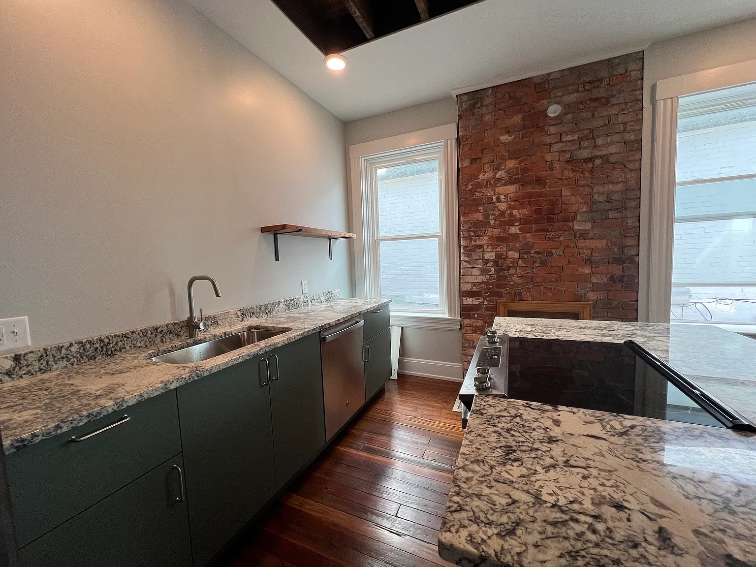 4330 Spring Grove Ave — Photo 2