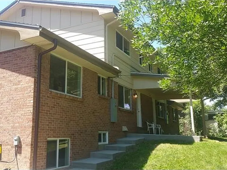 2600 Upham St — Photo 10