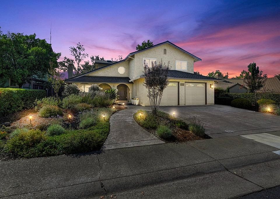 1st image of 2124 Van Ness Dr
