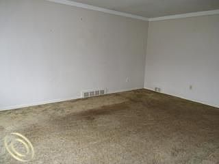 3rd image of 1540 Ford Blvd