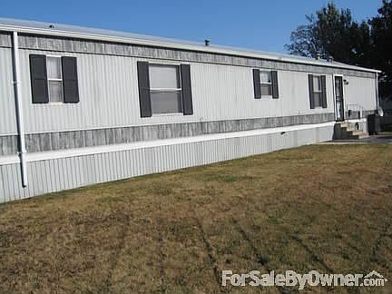 1st image of 139 Jennifer Ln