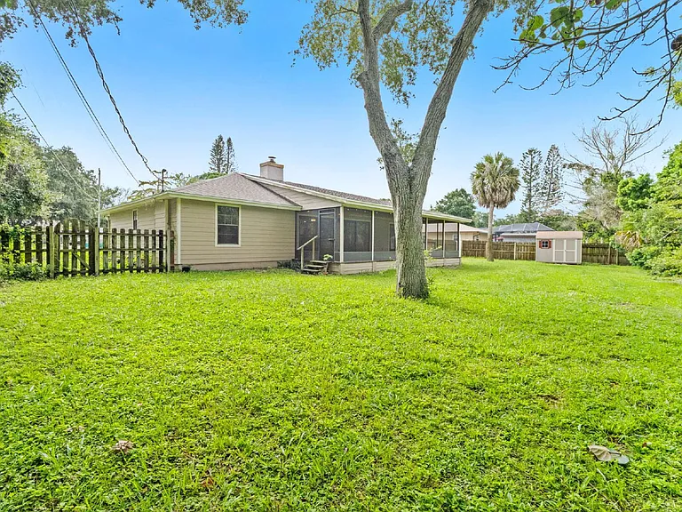 3725 Laurette Rd — Photo 27