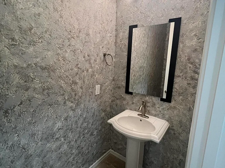 1630 W Blaylock Dr — Photo 22