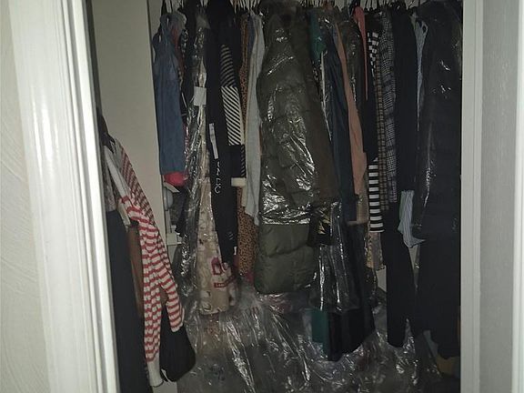 2nd image of 22 Frazier Ct