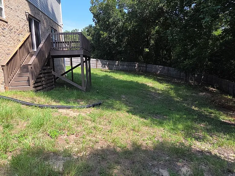 106 Lark Ct — Photo 22