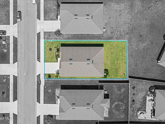 2nd image of 235 Sorrento Dr