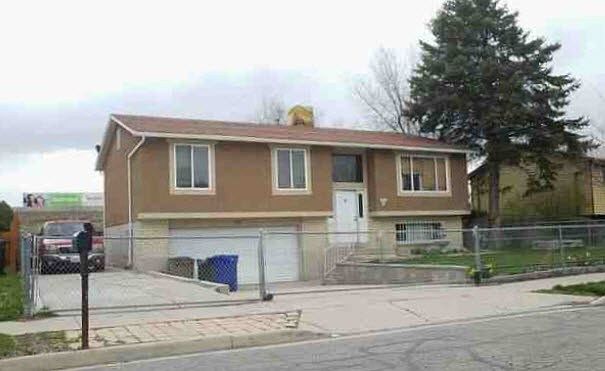 2nd image of 739 N Sir Philip Dr