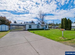 5465 Nandina St, Sweet Home, OR