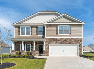 141 Wheatfield Rd, Fletcher, NC 28732