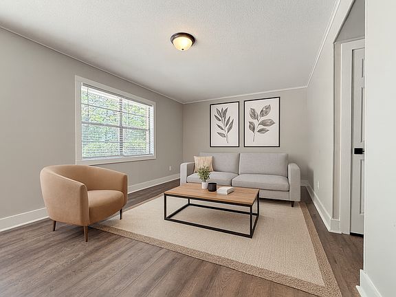 2nd image of 220 Whitehall Rd #3