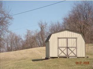 307 Mountain Spring Ln, Belle Vernon, PA 15012